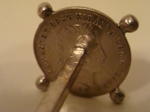 Szabadágharc korabeli 1848-as 20 krajcáros érmékből készült késtartó! 